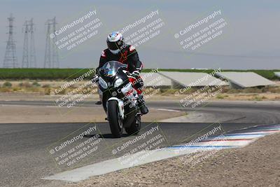 media/Jul-22-2022-TrackDaz (Fri) [[ca4971259a]]/Group B/130pm (Wheelie Bump)/